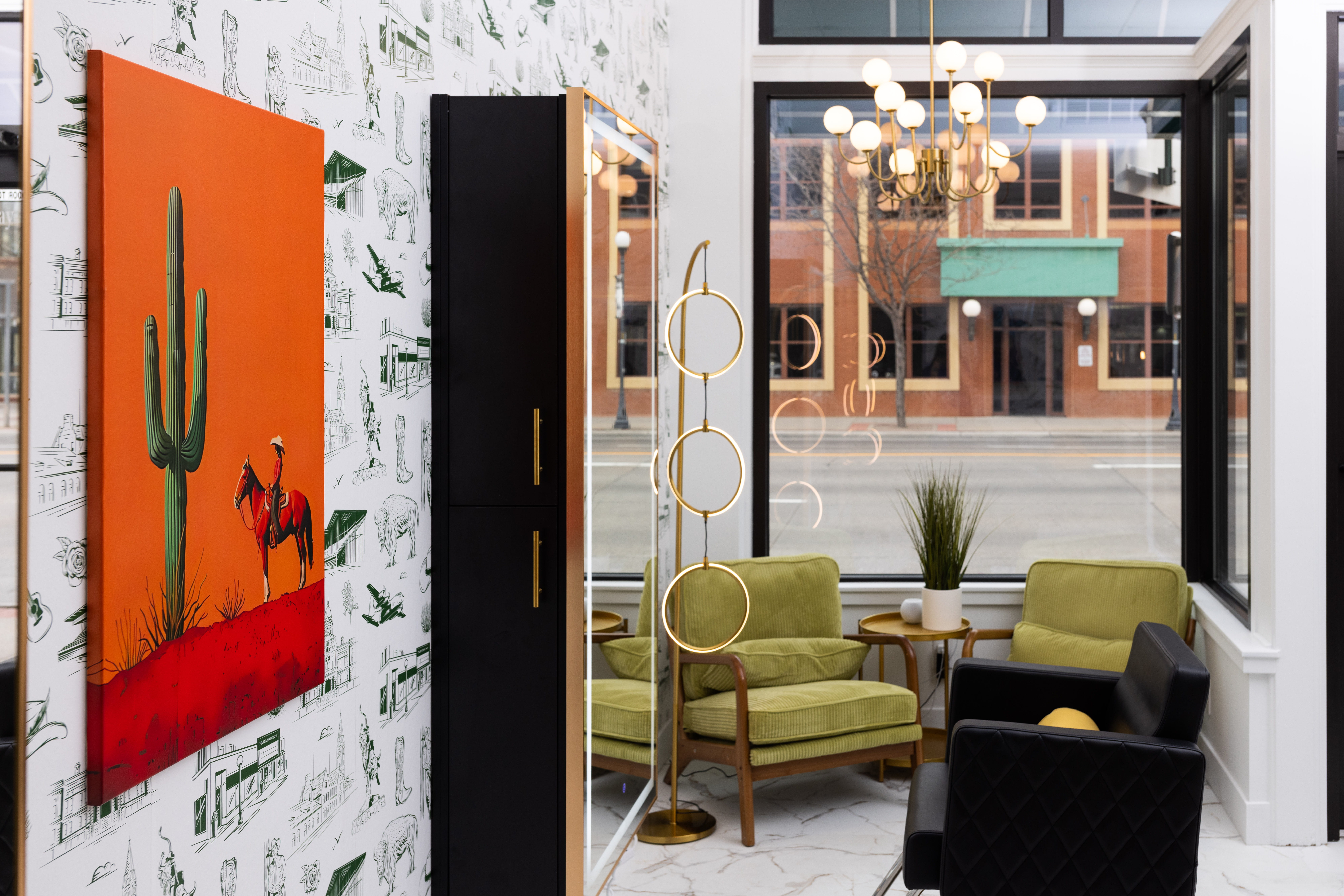 Lush clinic gallery 1