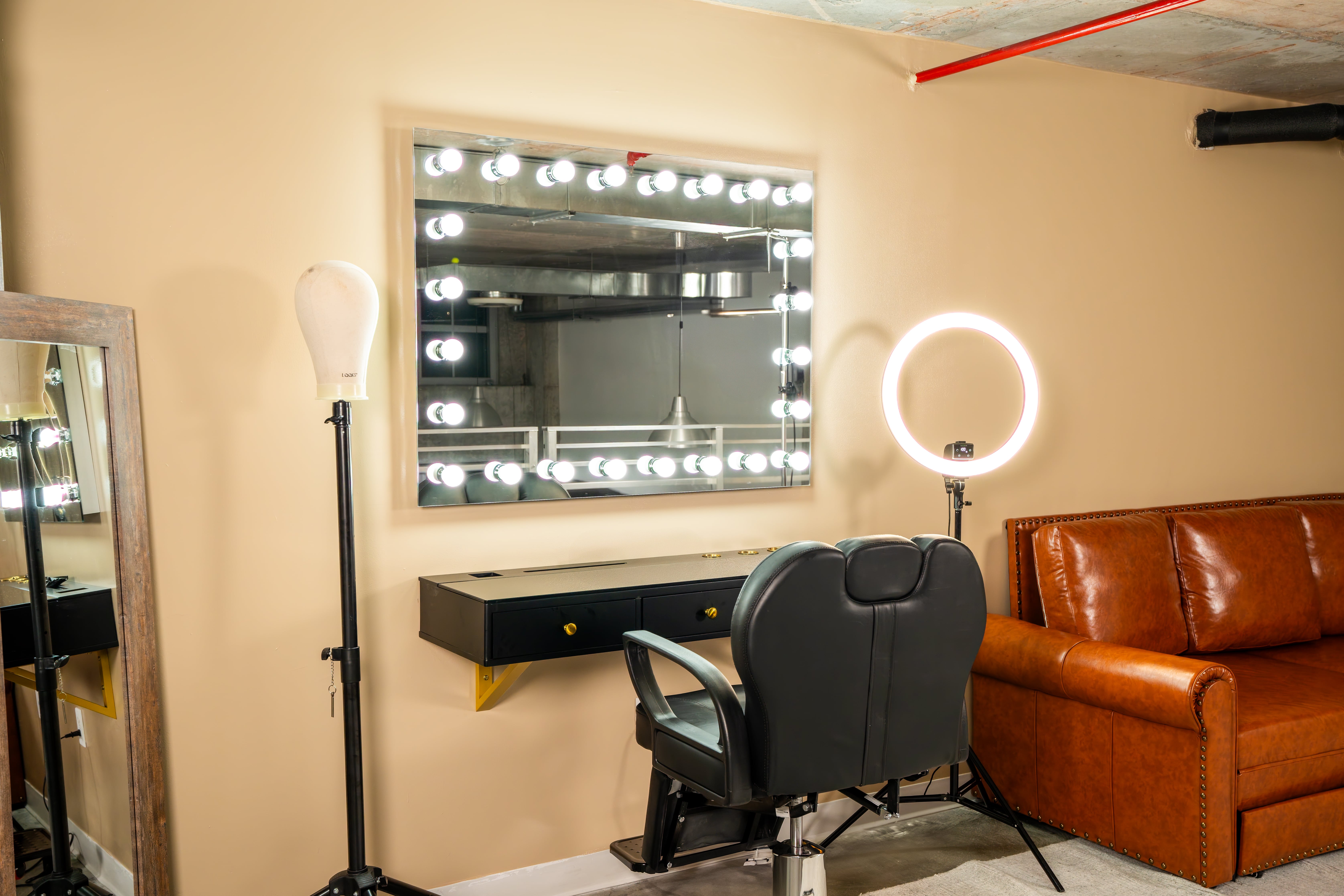 Olymp Webflow Template Digital Marketing Team About Us Page Image