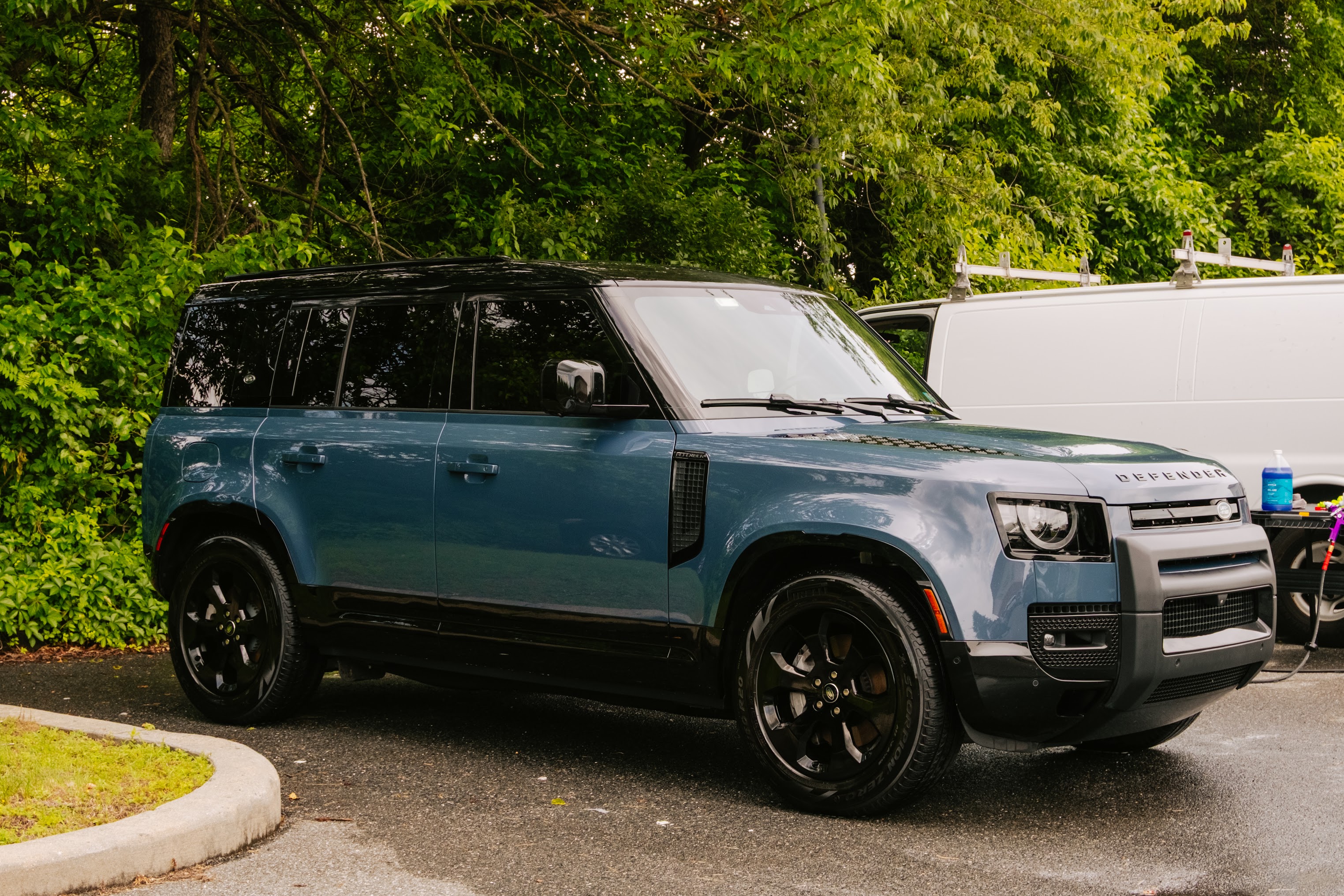 Land Rover after professional detailing and paint correction