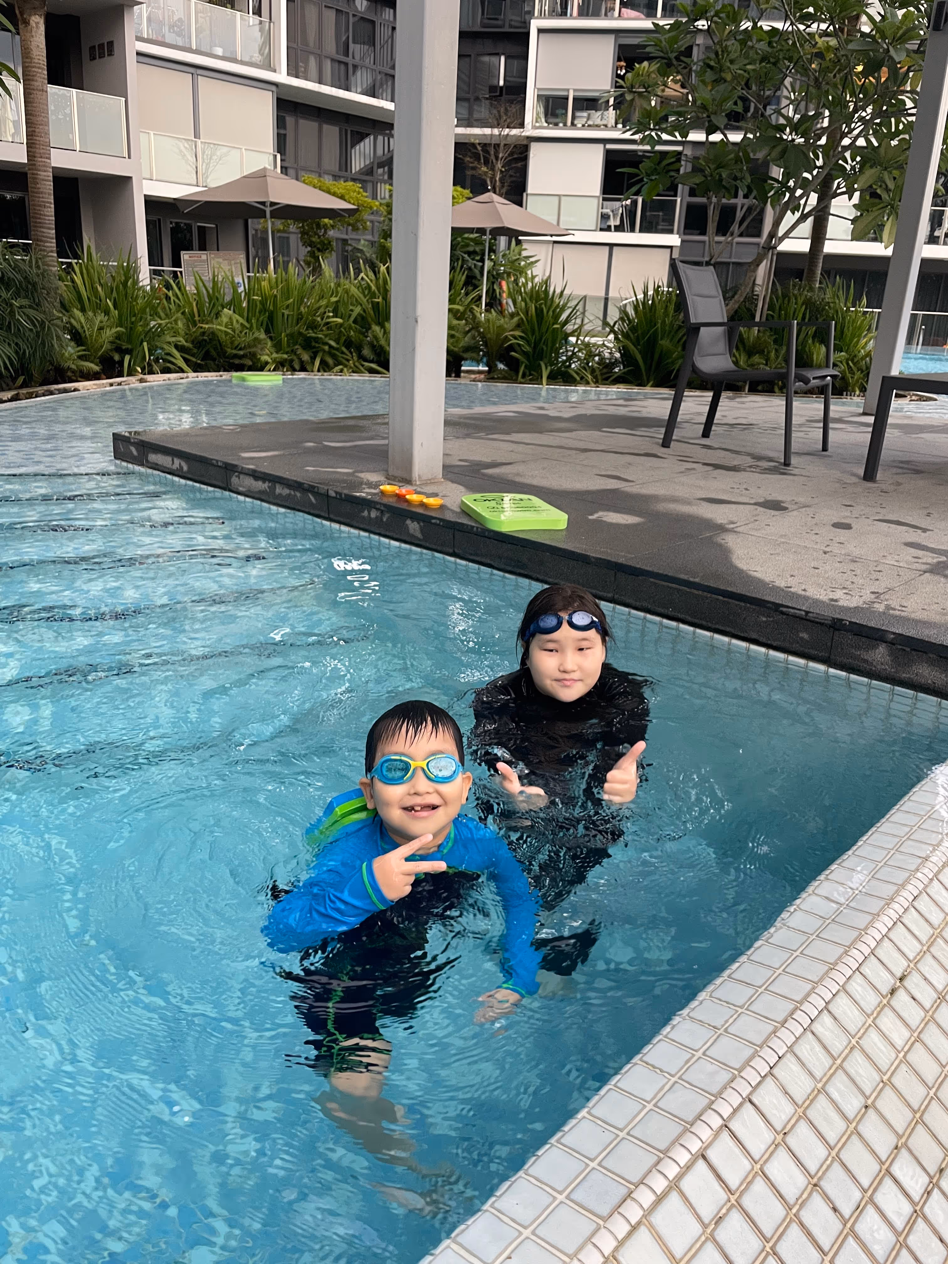 Safe and joyful aquatic skills development at