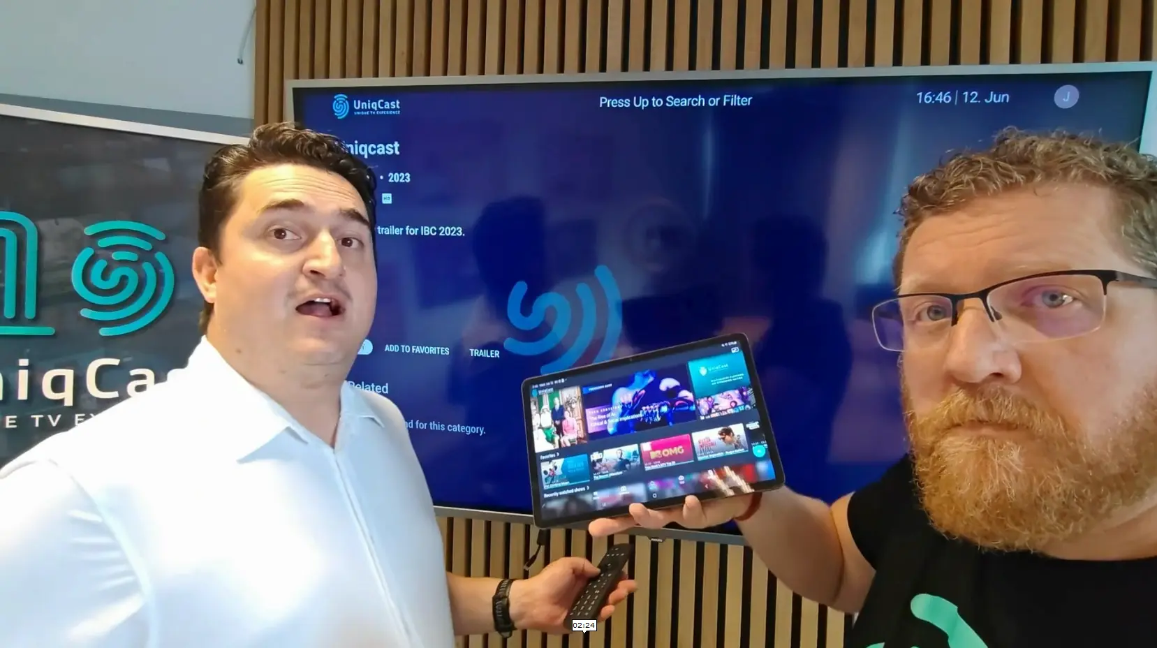 Miniatura del vídeo del episodio de UCast Shorts sobre cómo mejorar la participación de los espectadores con uCast Banners, en el que Domagoj Bartolić e Ivan Biljan hablan sobre la personalización de los banners y la promoción del contenido.