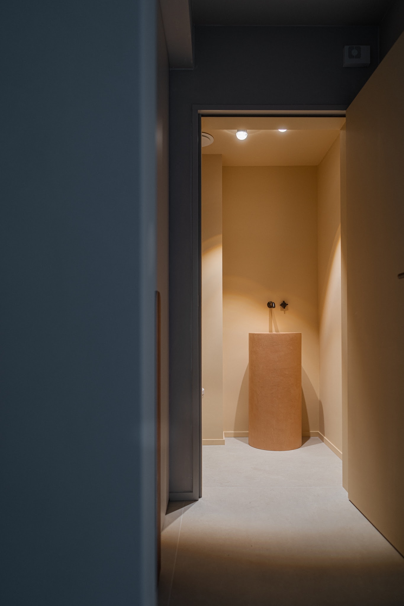 béton ciré tables maison cuisine salle de bain