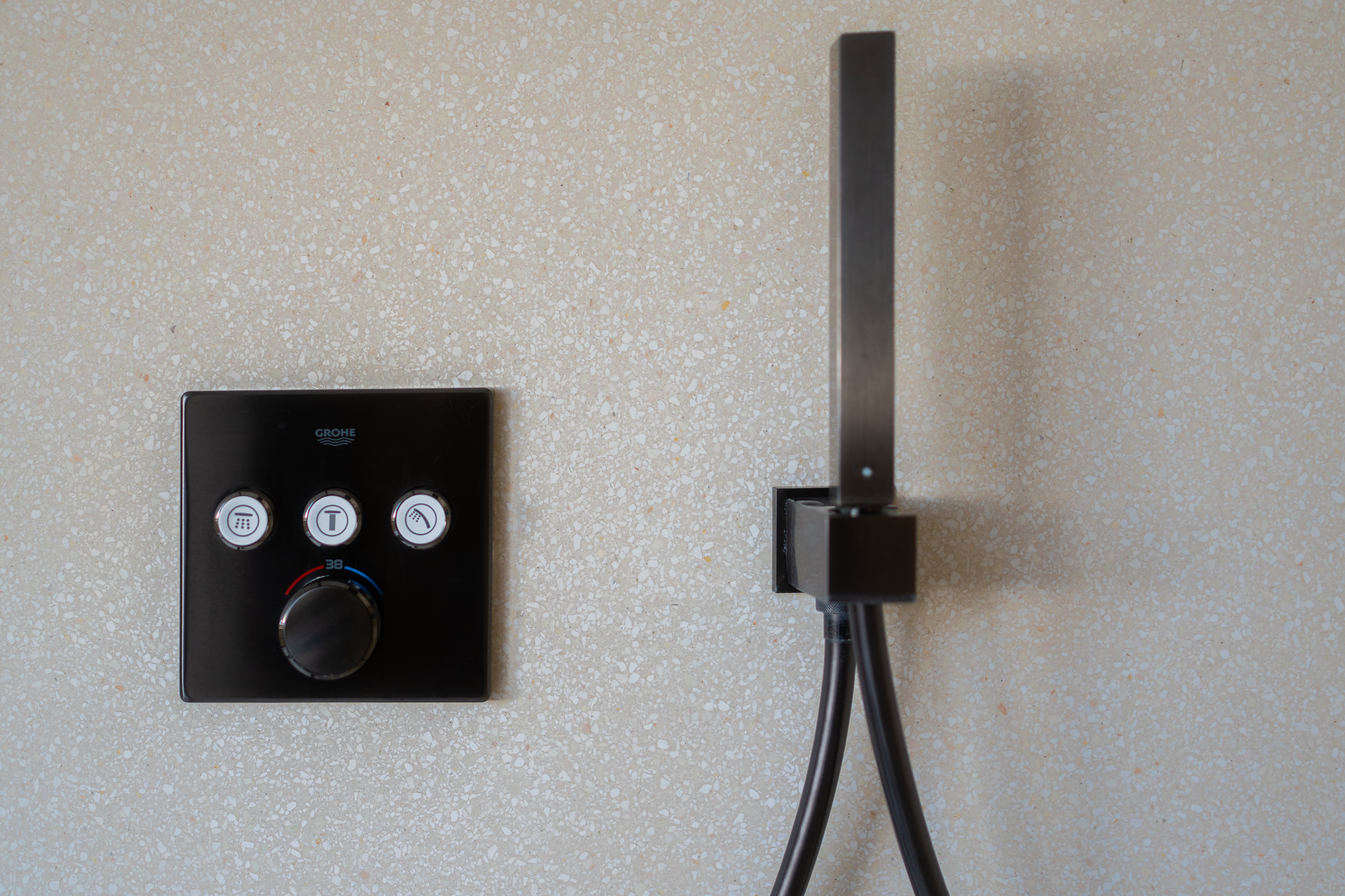 béton ciré salle de bain et toilette