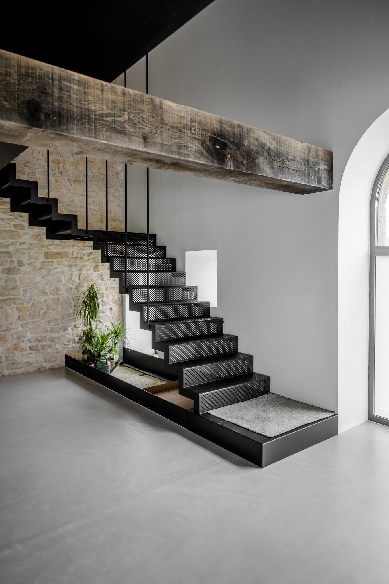 béton ciré avec cuisine et mobilier intégrés
