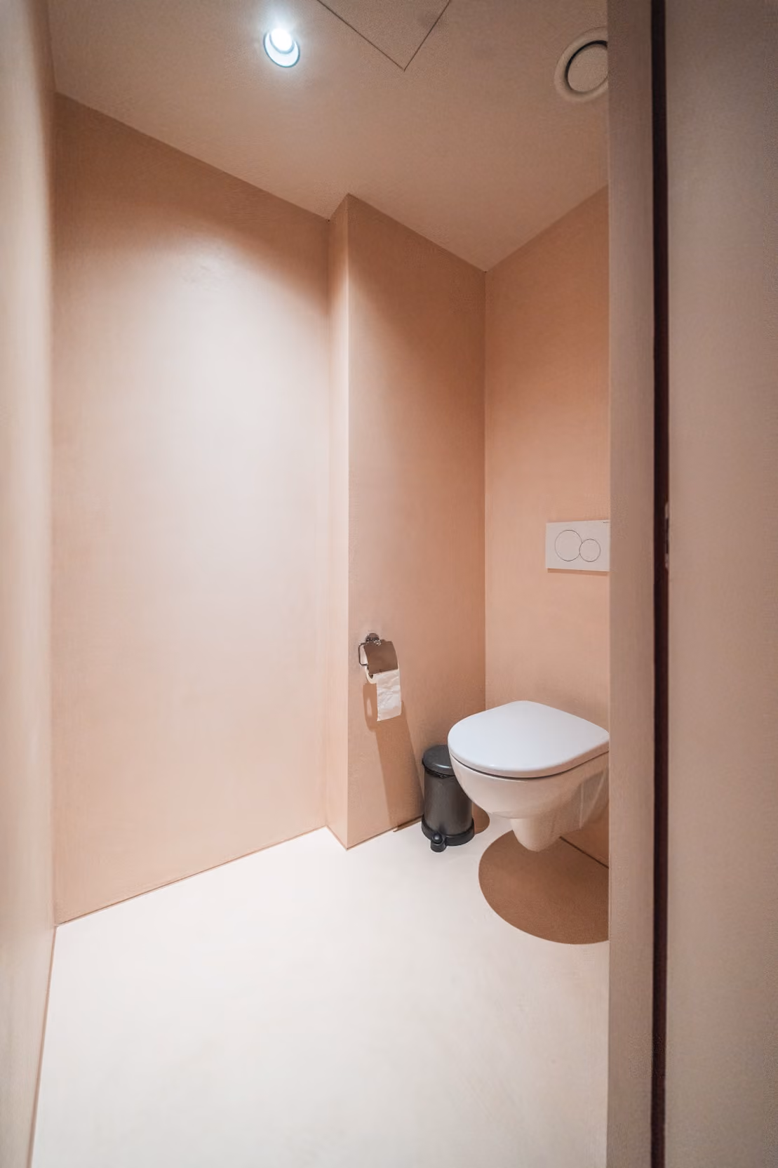 évier bleu en béton cîré toilette melba bastogne
