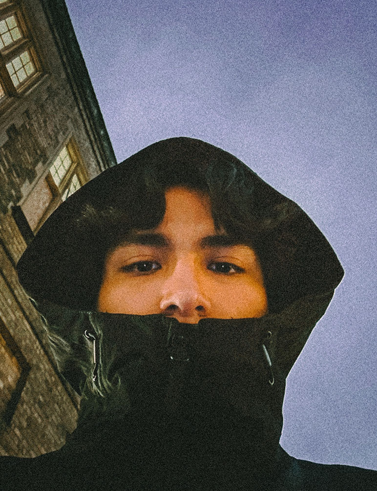 [background image] image of studio interior (for a music studio)