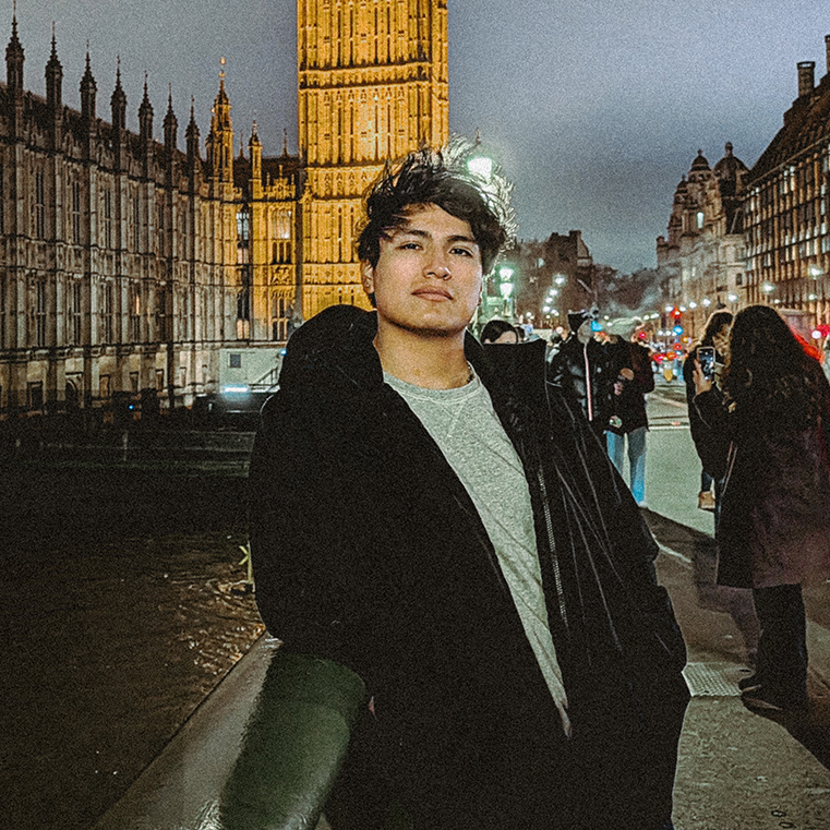 image of event at cafe