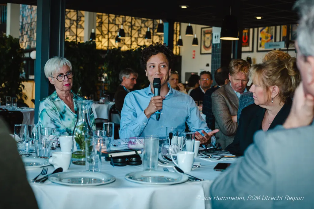 image of an industry conference