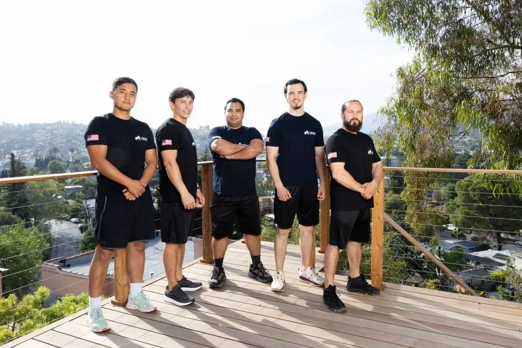 Urban Moving Company moving team in Los Angeles