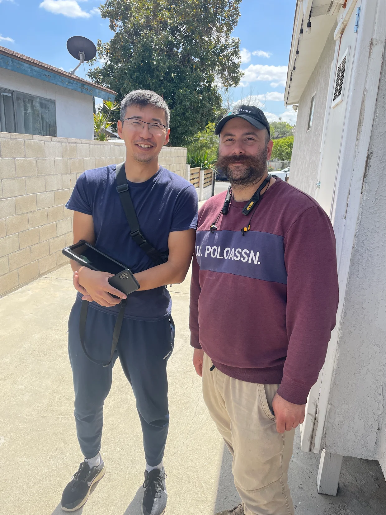 Happy customer with Urban Moving Company movers in Los Angeles