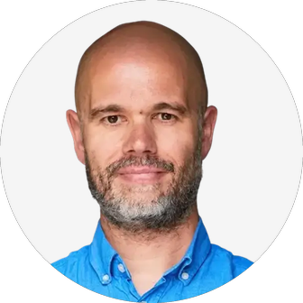 Piotr Karwatka