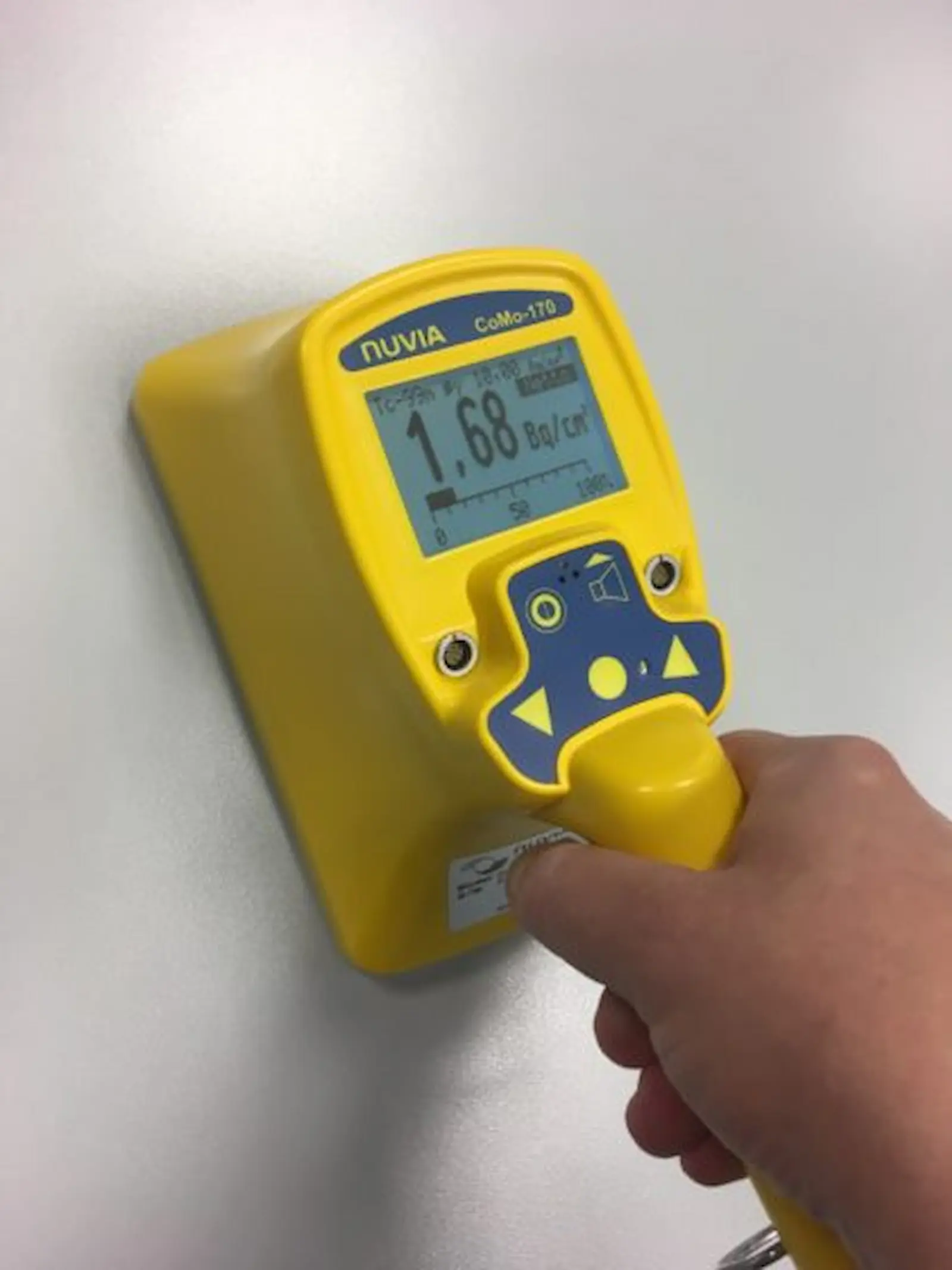 Mobiler Kontaminationsmonitor mit dünnschichtigem Plastikszintillationsdetektor (170 cm² oder 300 cm²).