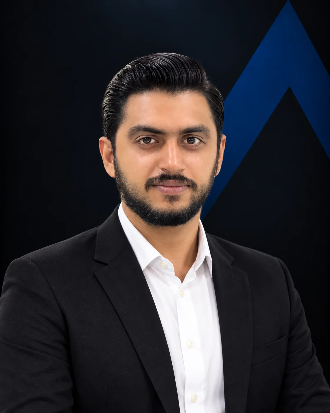 Portrait of a confident man with beard in a black suit and tie against a dark background, with text 'Ecommerce Specialist | Strategy'.