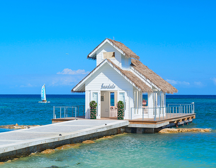 Beachfront Millionaire One-Bedroom Butler Suite w/ Trainquility Soaking Tub – M1