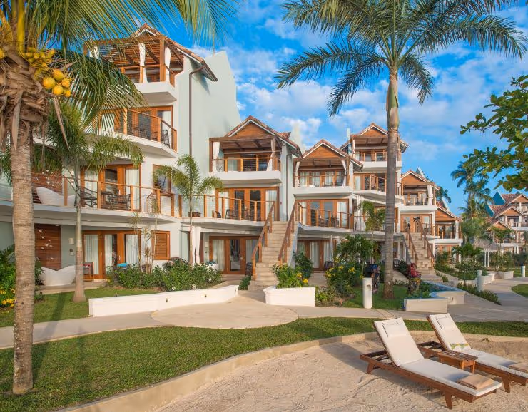 Honeymoon Beachfront One Bedroom Loft Suite