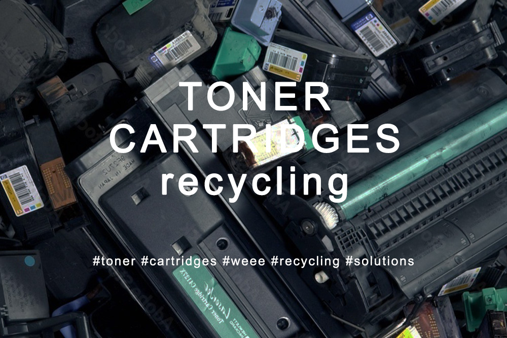 Riciclaggio delle cartucce toner, impianti per il riciclaggio, smaltimento e recupero di materiali dalle cartucce contenenti plastica, polveri di toner e componenti metallici. 