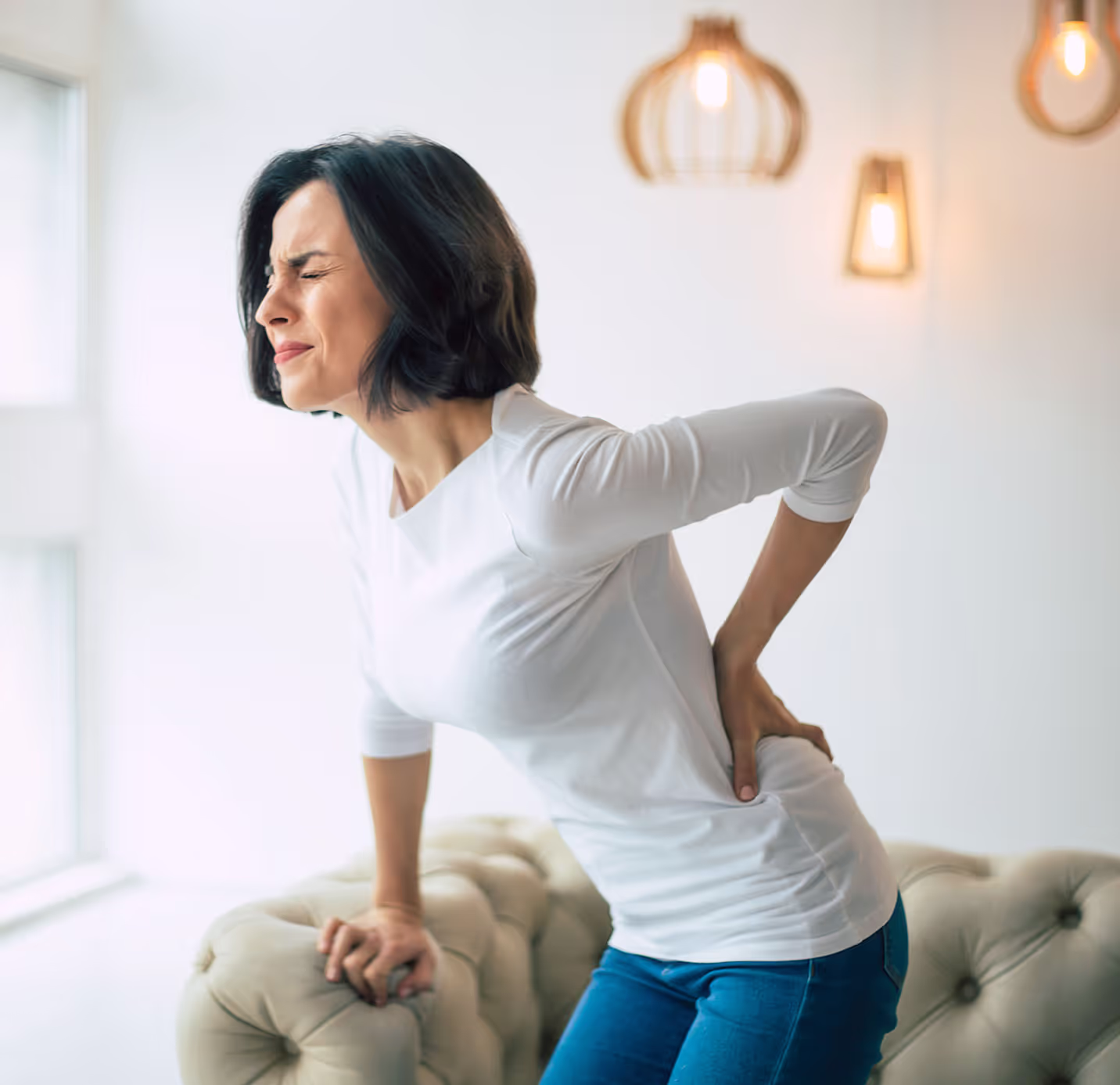 woman_lower_backpain