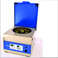 Centrífuga de mesa marca Gelec®, modelo G-146DS con motor a inducción, sin carbones