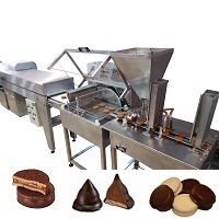 LÍNEA COMPLETA PARA ELABORACIÓN DE ALFAJORES: Armadora–Dosificadora de rellenos-Bañadora de chocolate–Túnel de enfriamiento. El producto sale listo para su envasado.