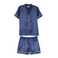 PILAR-Pijama corto de satén.