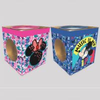 Envases de hojalata cuadrados con tapa  embutida con aplicacion de visor en cuerpo engarzado.Apto alimenticio y abre facil en parte superiror.