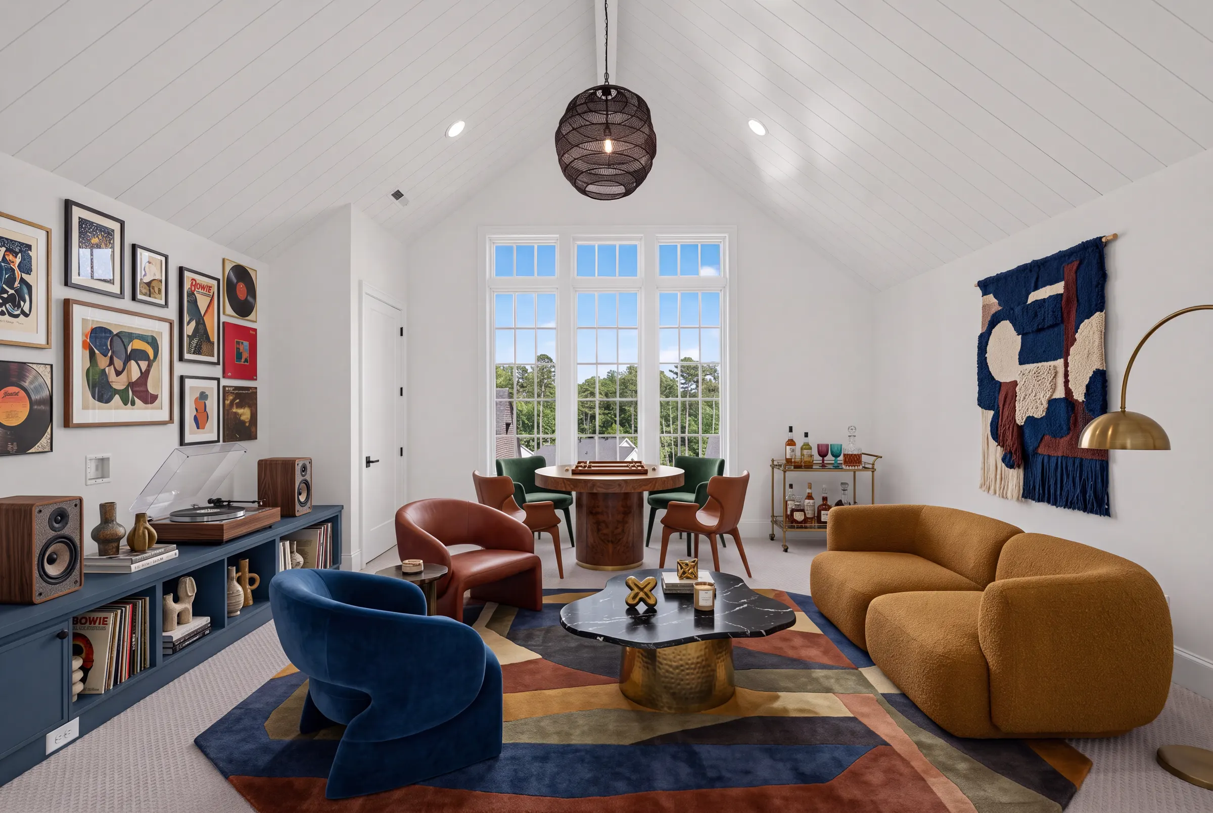 Room after virtual staging