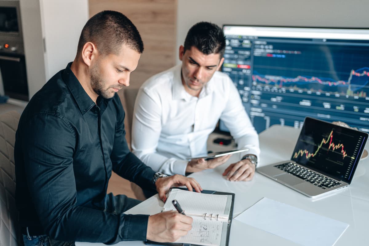 Working together with internal IT to provide seamless co-managed support