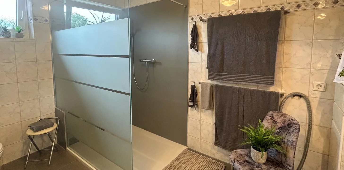 Badezimmer vollständig modernisiert
