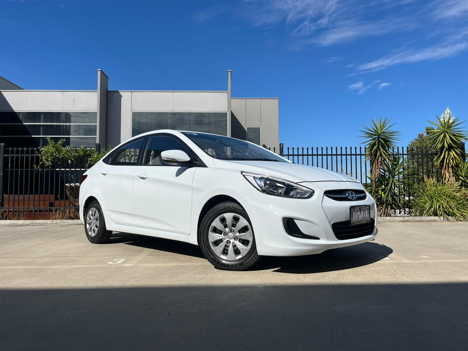 Hyundai Accent Active Sedan