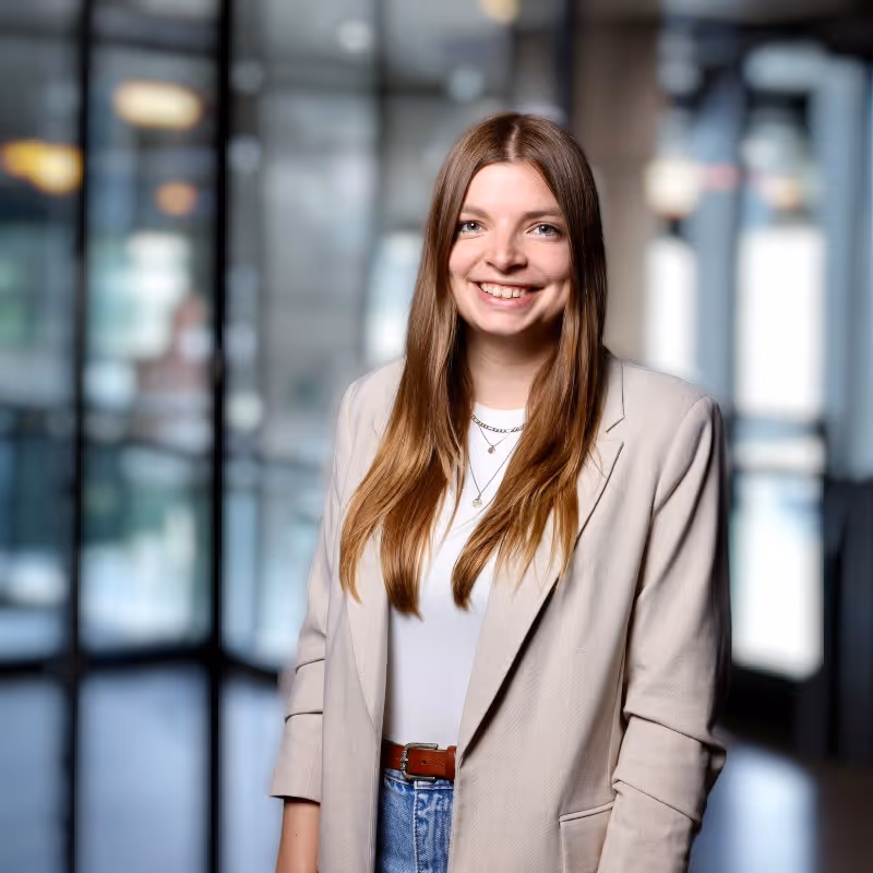 Ariane Schmidt, Autorin bei Recare