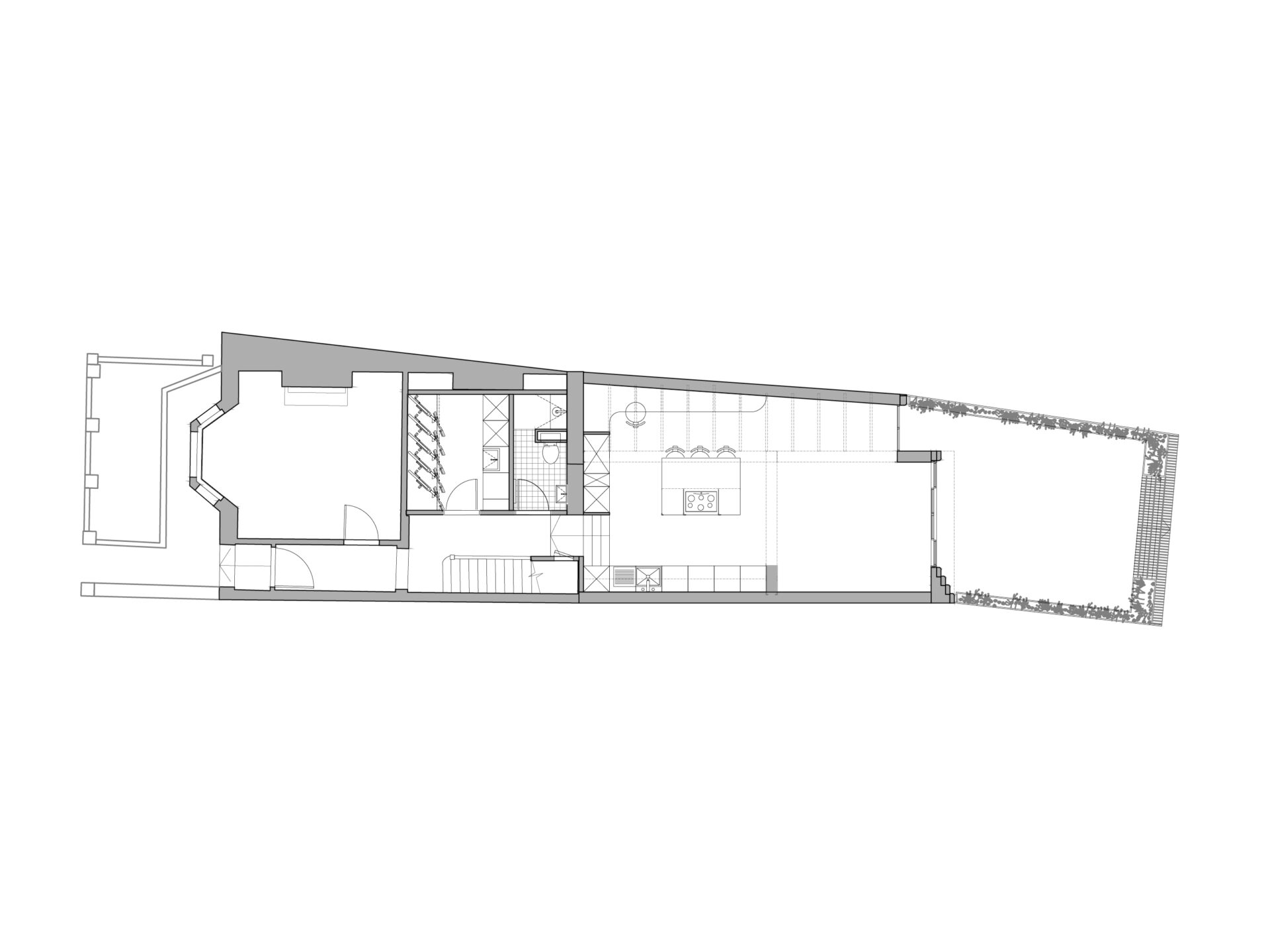 SITE PLAN | Proposed one-storey rear and side extension with exterior re-landscaping to unlock the site’s full potential.