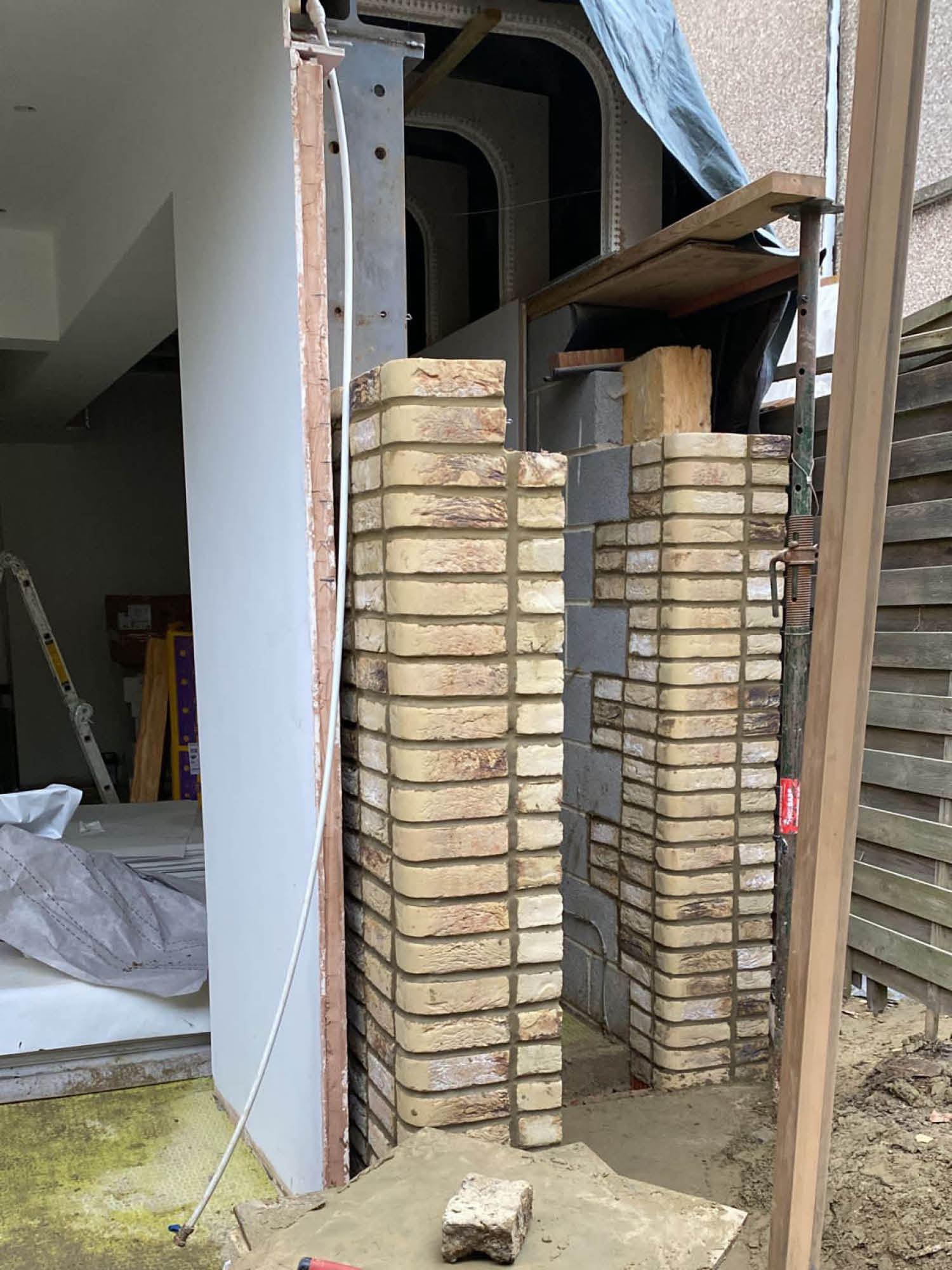 Construction detail | Bullnose brickwork in progress as part of the Grove Park extension.