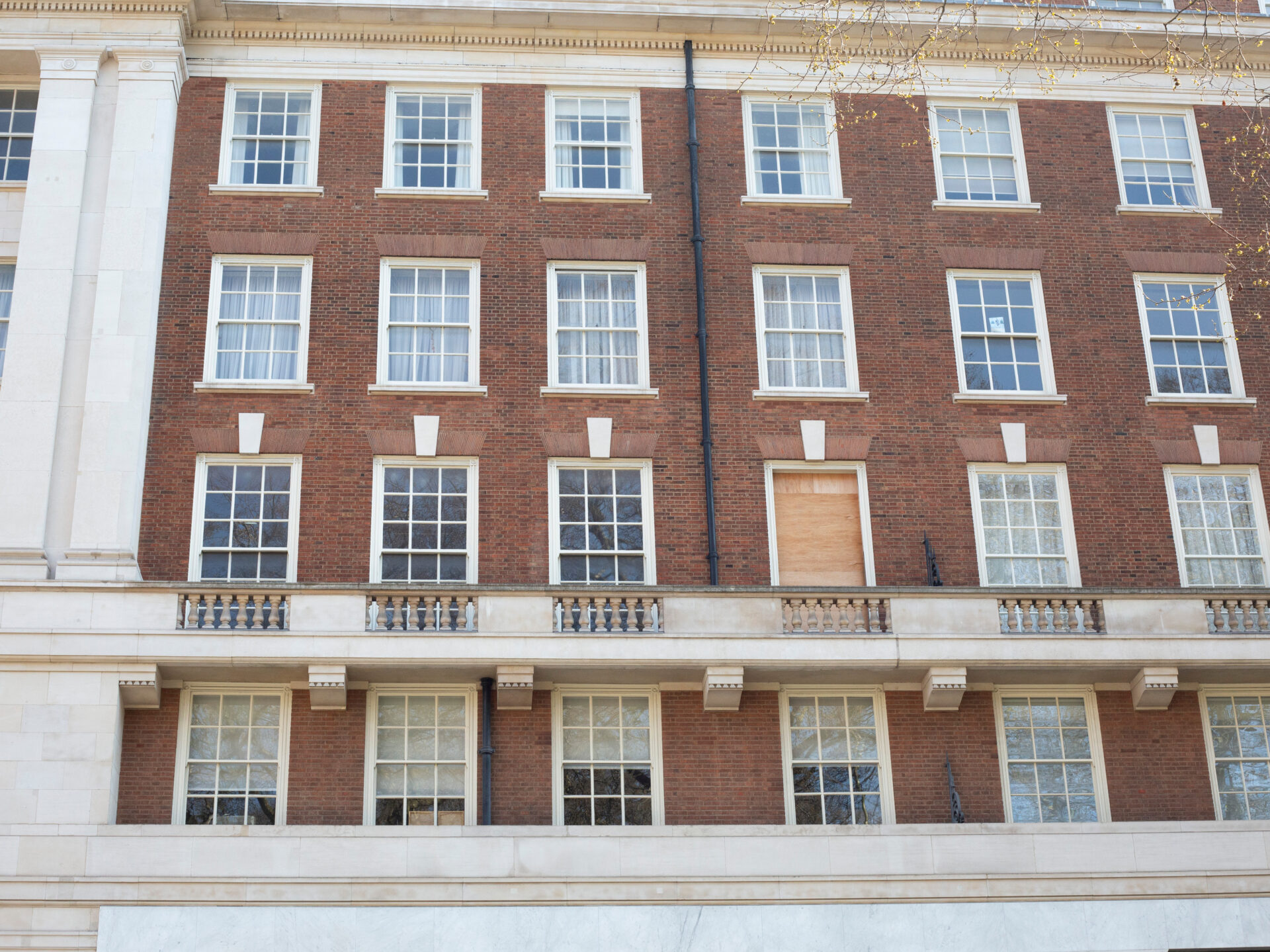 BUILT TO LAST | A façade rich in history, with finishes that honour its original craftsmanship.