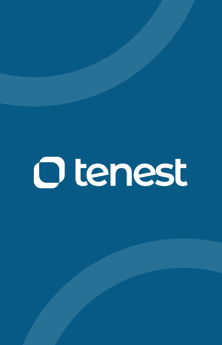 Logo blanc de Tenest sur fond bleu avec des courbes plus claires.