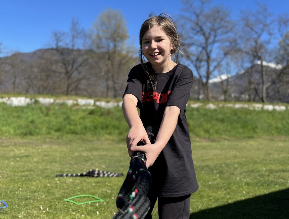 Bambini con il Rastapower centurion che si divertono e si allenano
