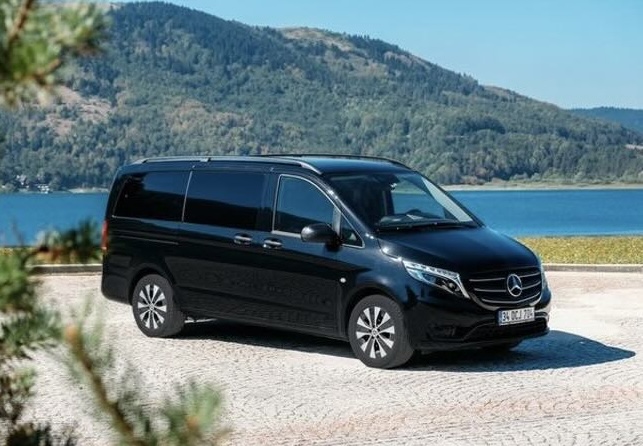 Car service luxury transportation