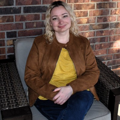 Ali Wilbert, Chief Executive Officer and Founder at Born to Blossom - Flychain customer