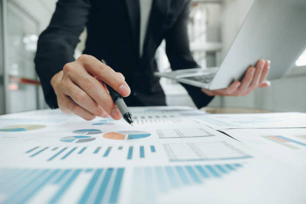 Operator reviewing restaurant financial projections with an advisor