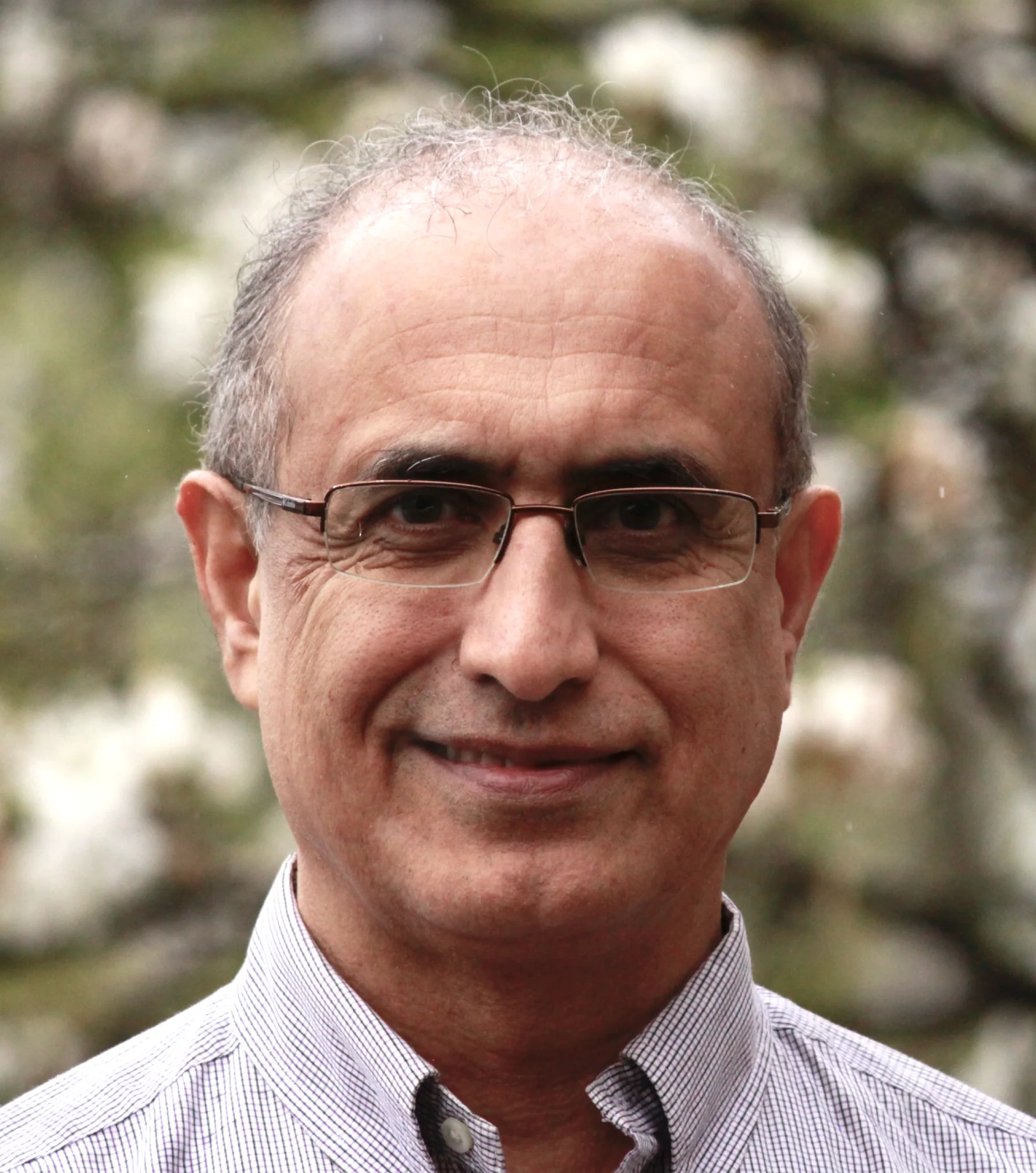 Dr. Ayoubzadeh