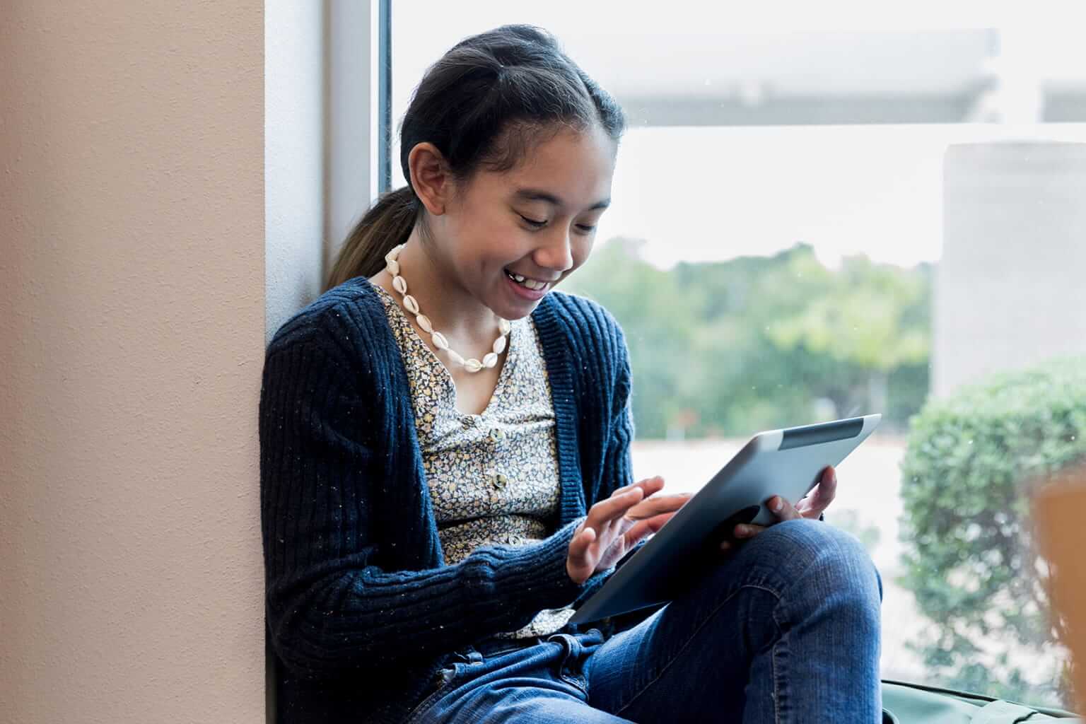 Teaching Students to Pause in a World Designed for Distraction 