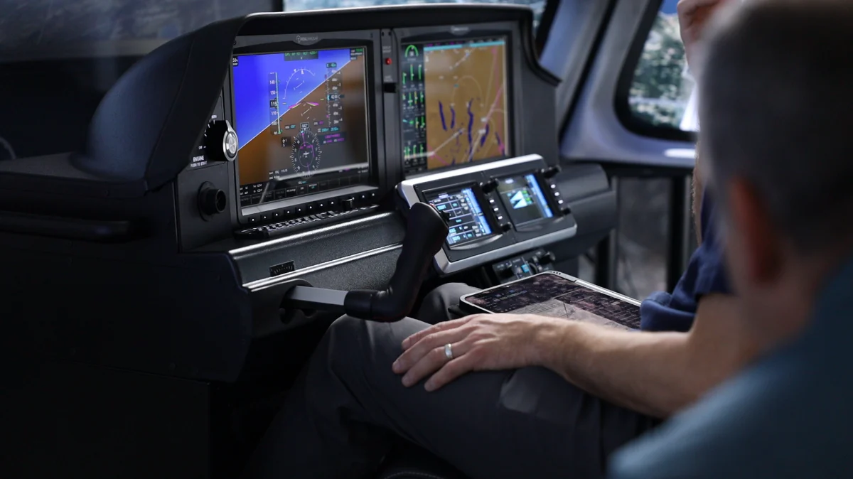 Cirrus SR7X Simulator