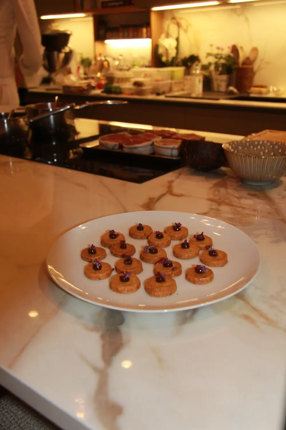 Pièce salée artisanale — future collection L'Écrin des Terroirs 2026