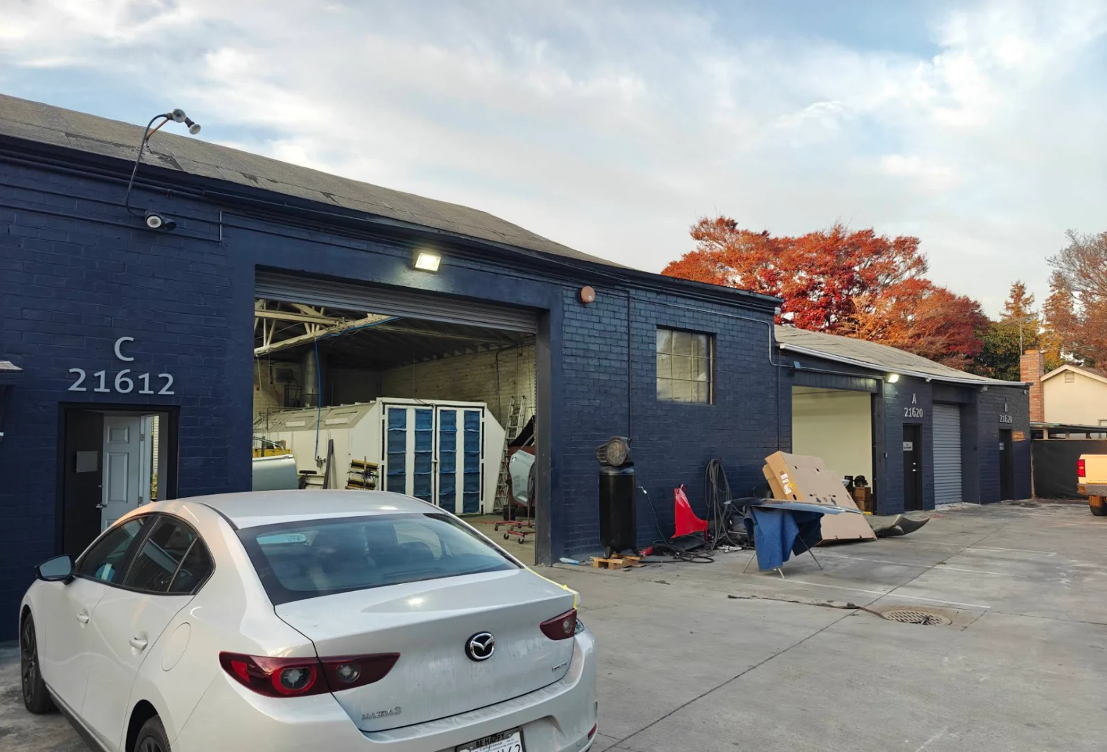 MTY Collision Hayward exterior at 21620 Western Blvd