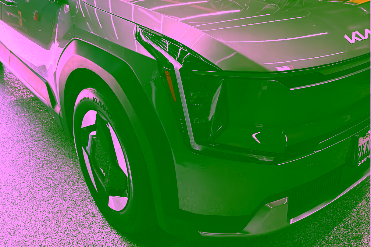 2024 Kia EV9 - After Bumper Refinish