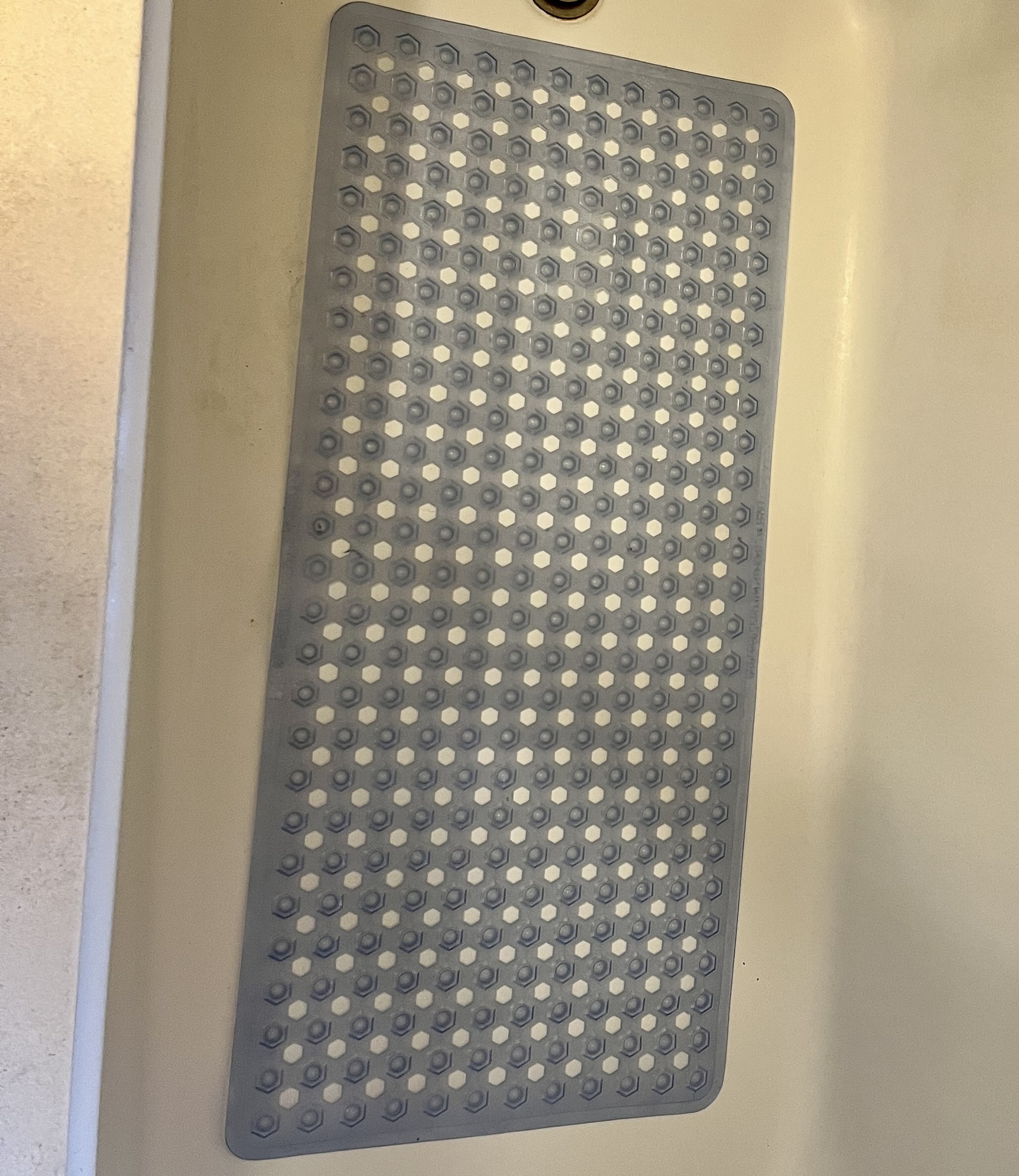 Alexa smart speaker displaying a spoken reminder for a doctor’s appointment.