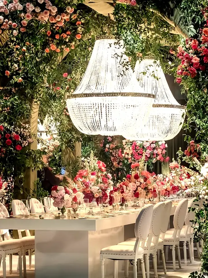 Floral arrangement on a decorated event table