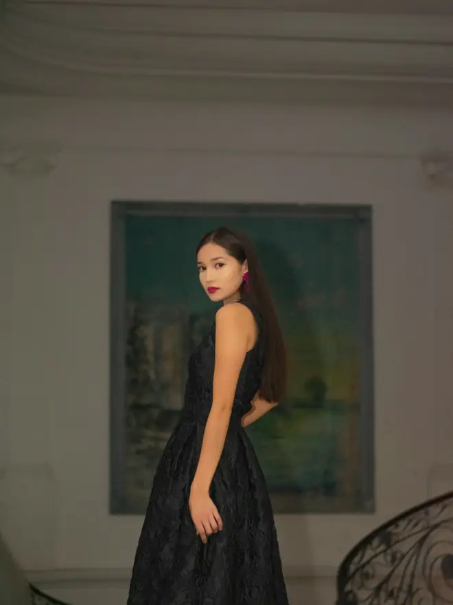Mei, model hostess from the Cover Page Agency team