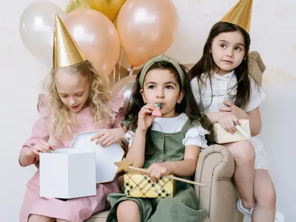 Kids animator leading a birthday party in Dubai