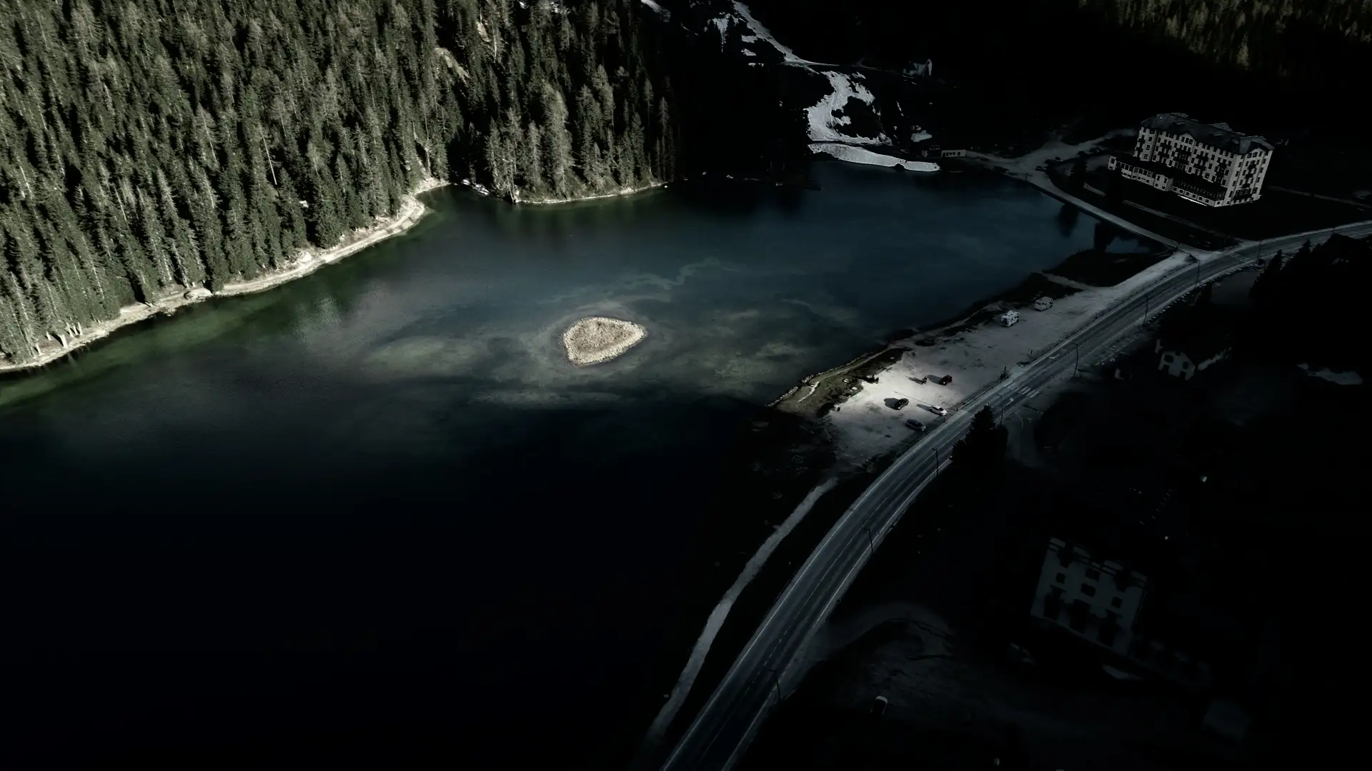 foto video drone laghi trentino creazione contenuti hotel dolomiti