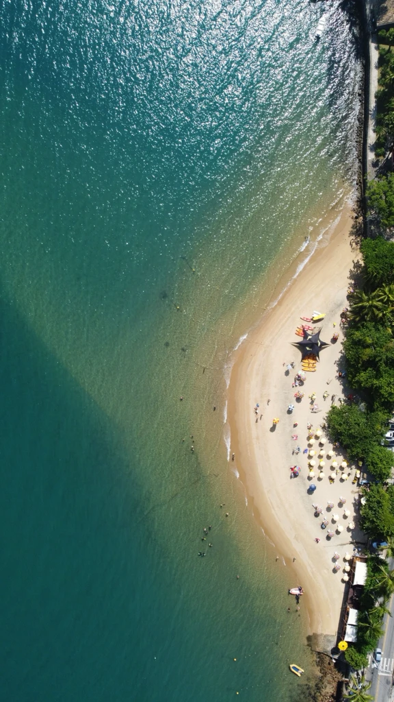 Fotografo e video drone sul lago per matrimoni e proposte di fidanzamento, riprese aeree cinematografiche e stile editoriale